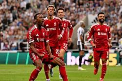 AYX SPORTS-关于凯恩连续十场比赛得分超过高光表现，勇士挑战极限！的信息