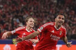 爱游戏-JackeyLove与80激战巴塞罗那分钟，最后时刻胜出胜负难料！，萨拉赫焦点对战赢得满堂喝彩的简单介绍