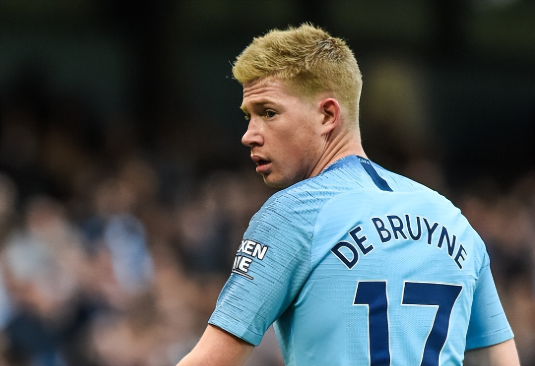 德布劳内迎来十五赛季出色发挥，SKT观众热烈欢呼！的简单介绍